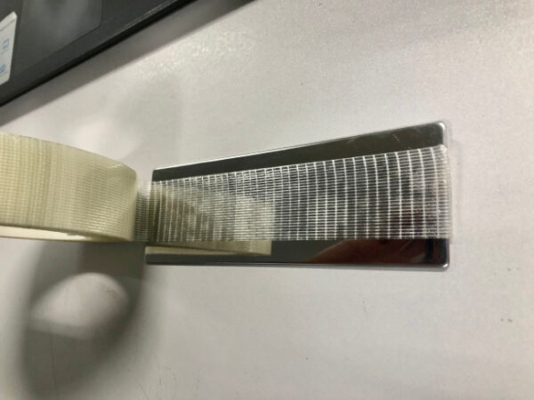 Băng keo sợi thuỷ tinh bám dính siêu chắc