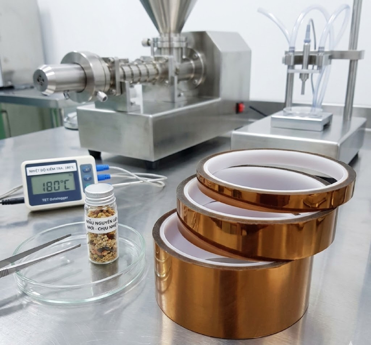 Vì sao nên sử dụng băng keo chịu nhiệt trong công nghệ thực phẩm? Ưu điểm của băng keo chịu nhiệt trong ngành thực phẩm